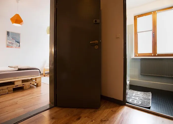 بيت ضيافة Kwatera Glowna زاكوباني