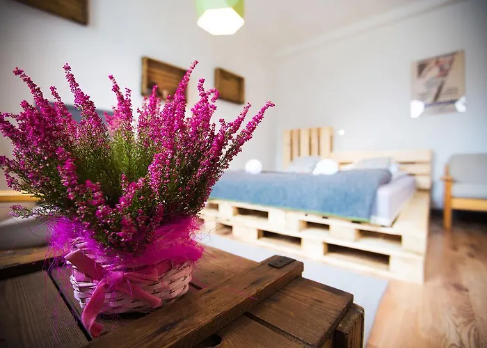 招待所 Kwatera Glowna